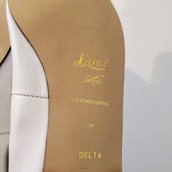 GH BASS & CO WHITE LEATHER FLATS SIZE 11M - Picture 3 of 13